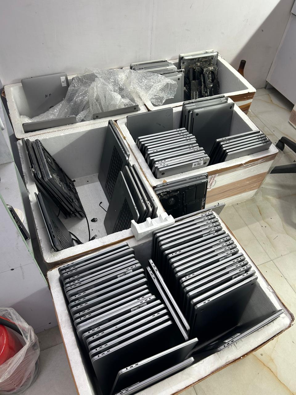 MacBook wholesale stock
