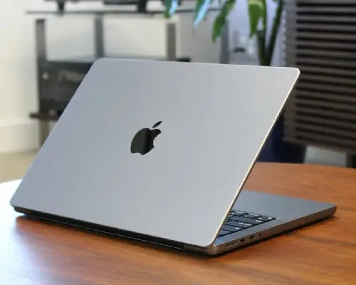 Used MacBook Wholesale in Delhi